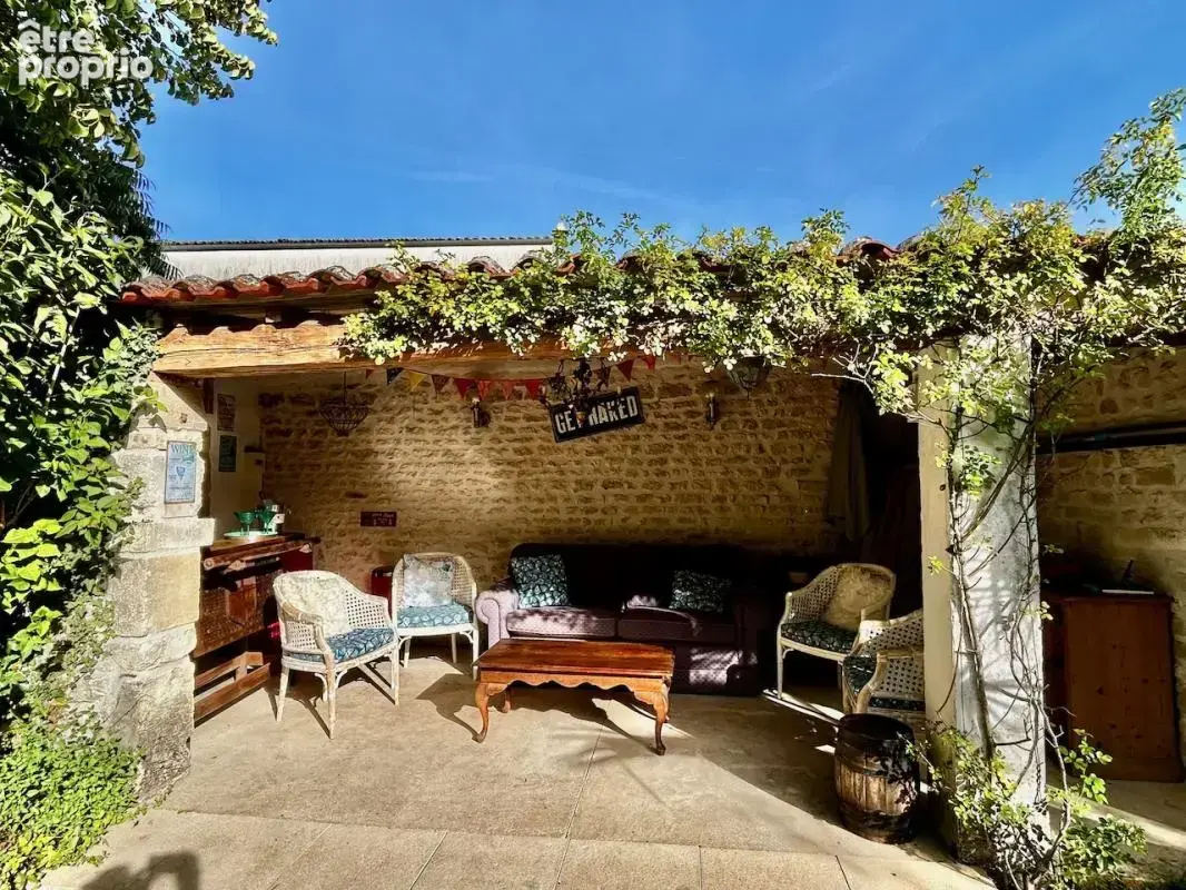 Maison en pierre, 5 chambres, annexe, jardin et piscine - photo 23
