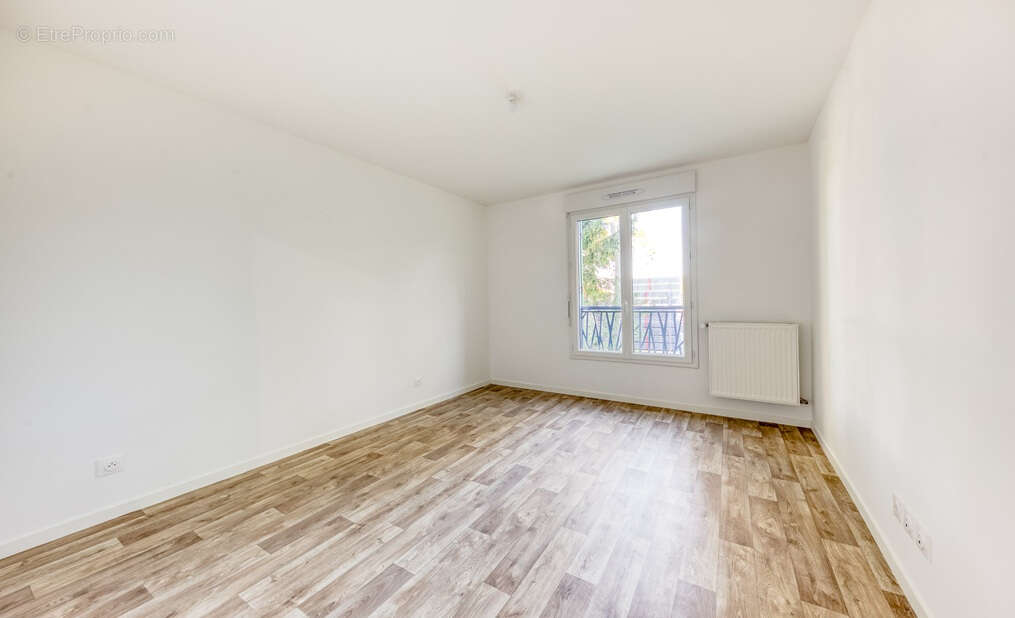 Appartement à OZOIR-LA-FERRIERE