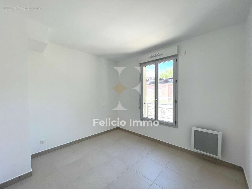 Appartement 61 m² à Le Rouret  - photo 6