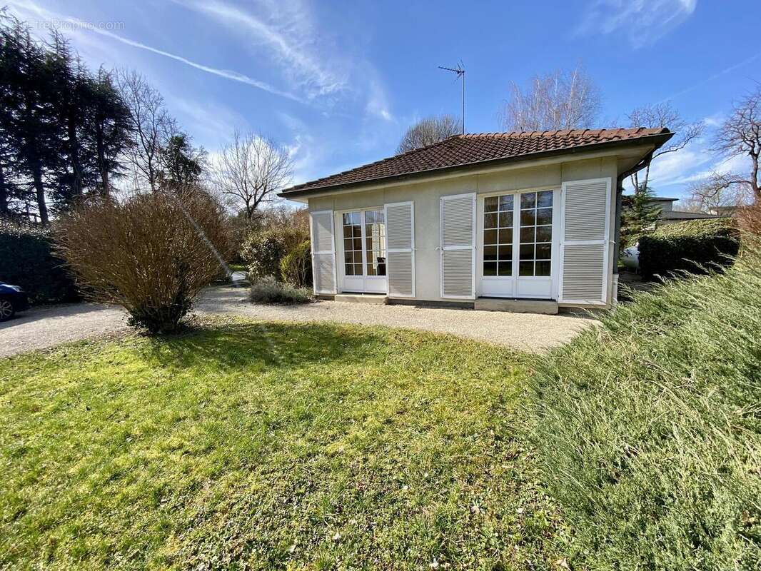 Photo 4 - Maison à SAINT-JEAN-DE-NIOST