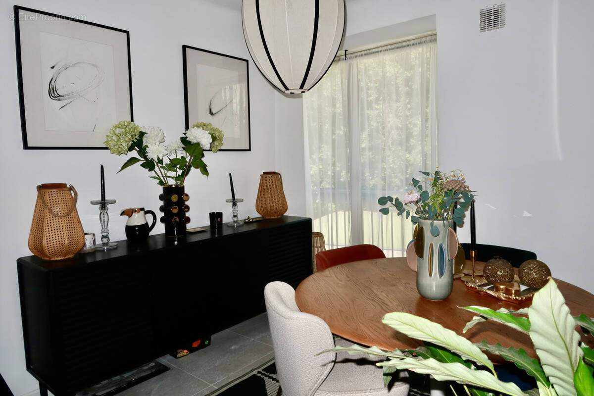 Appartement à SIX-FOURS-LES-PLAGES