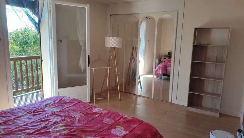 Maison à BIAS
