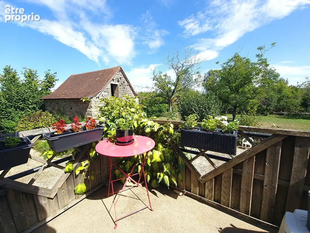 Maison et dépendances proches de Caylus - photo 3