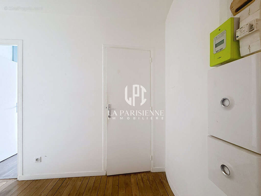 Appartement à PARIS-19E