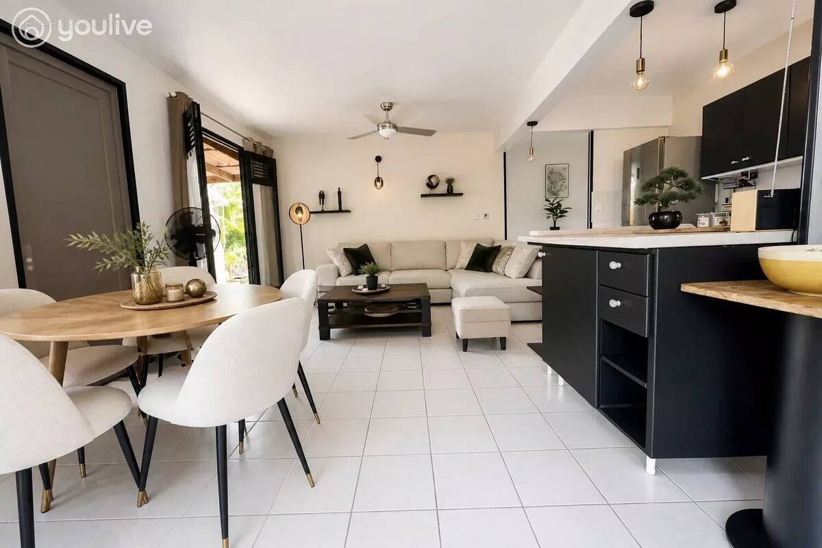 Maison à LE LAMENTIN