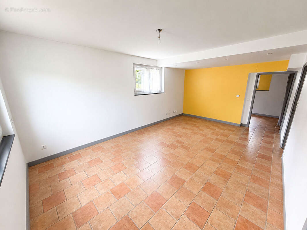 Appartement 3 pièces de 74,95 m2 - photo 2