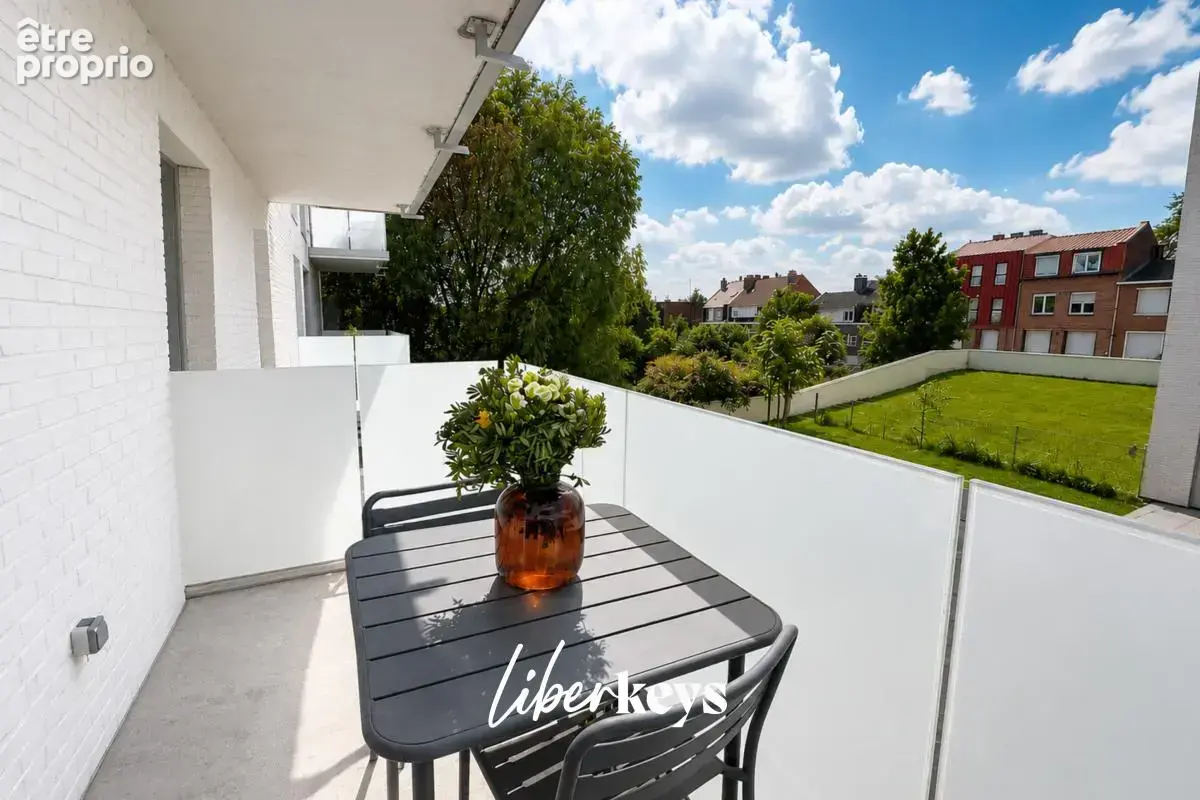 Appartement 3 pièces - balcon - parking - Euratechnologies - photo 2