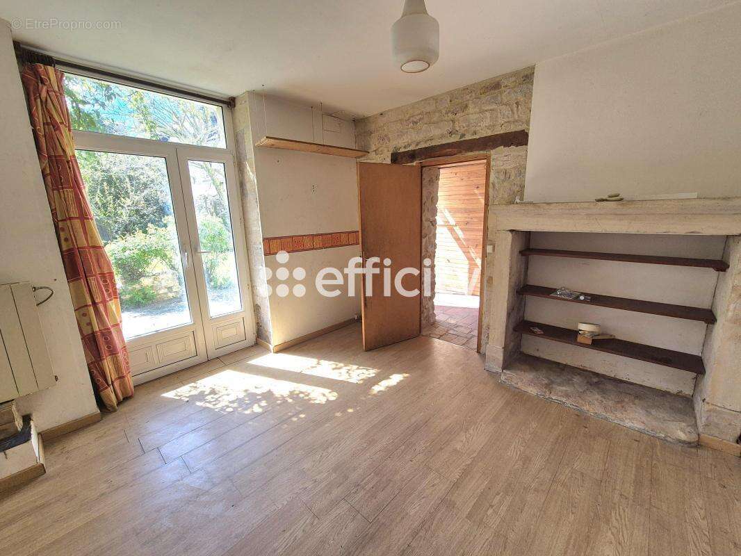 Maison 205 m² à Nonant  - photo 19