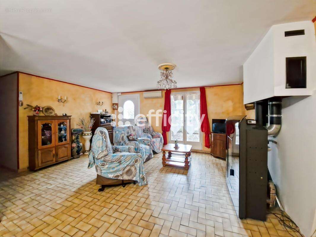 Maison traditionnelle - photo 2
