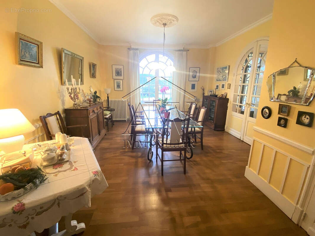 Maison à L'ISLE-ADAM