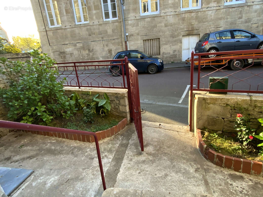 Maison à VALOGNES