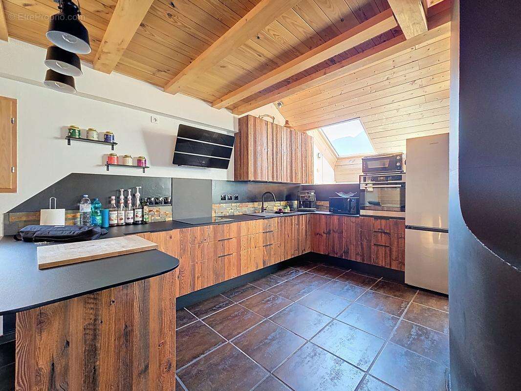 Appartement à AYSE