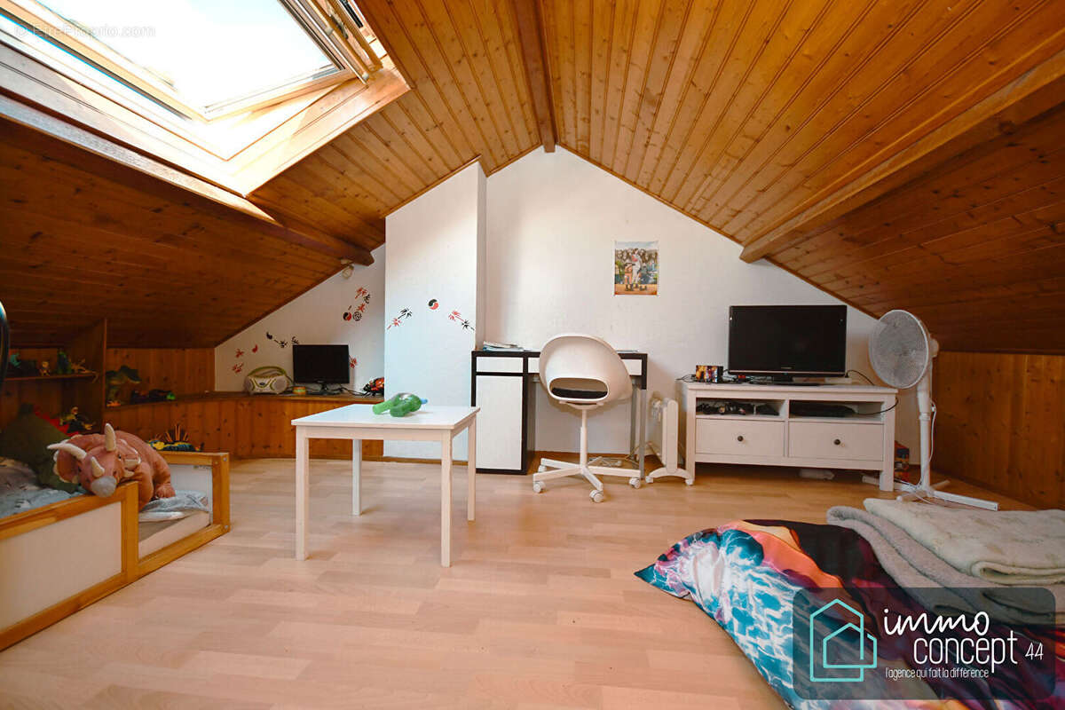 Maison à SAINTE-PAZANNE