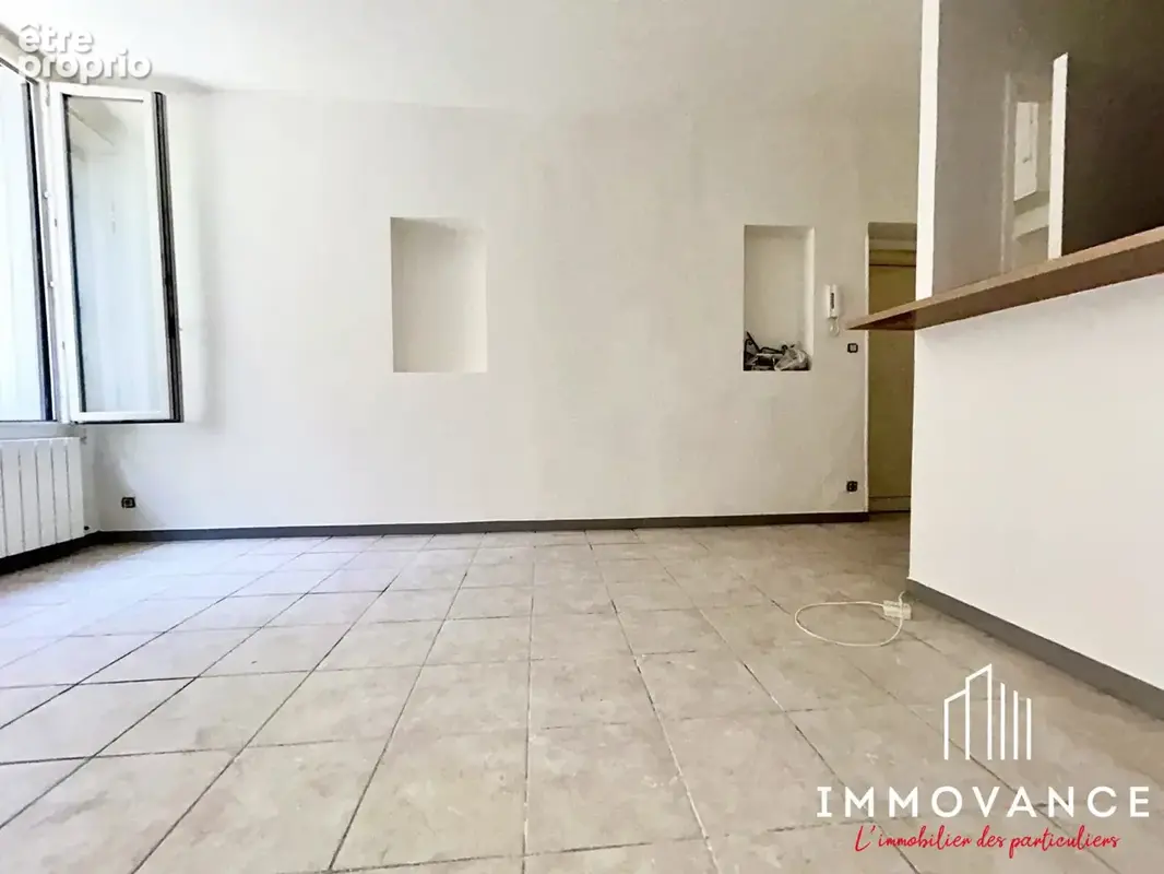 Appartement 3 pièces 55 m² à vendre à Nimes (30000) - photo 2