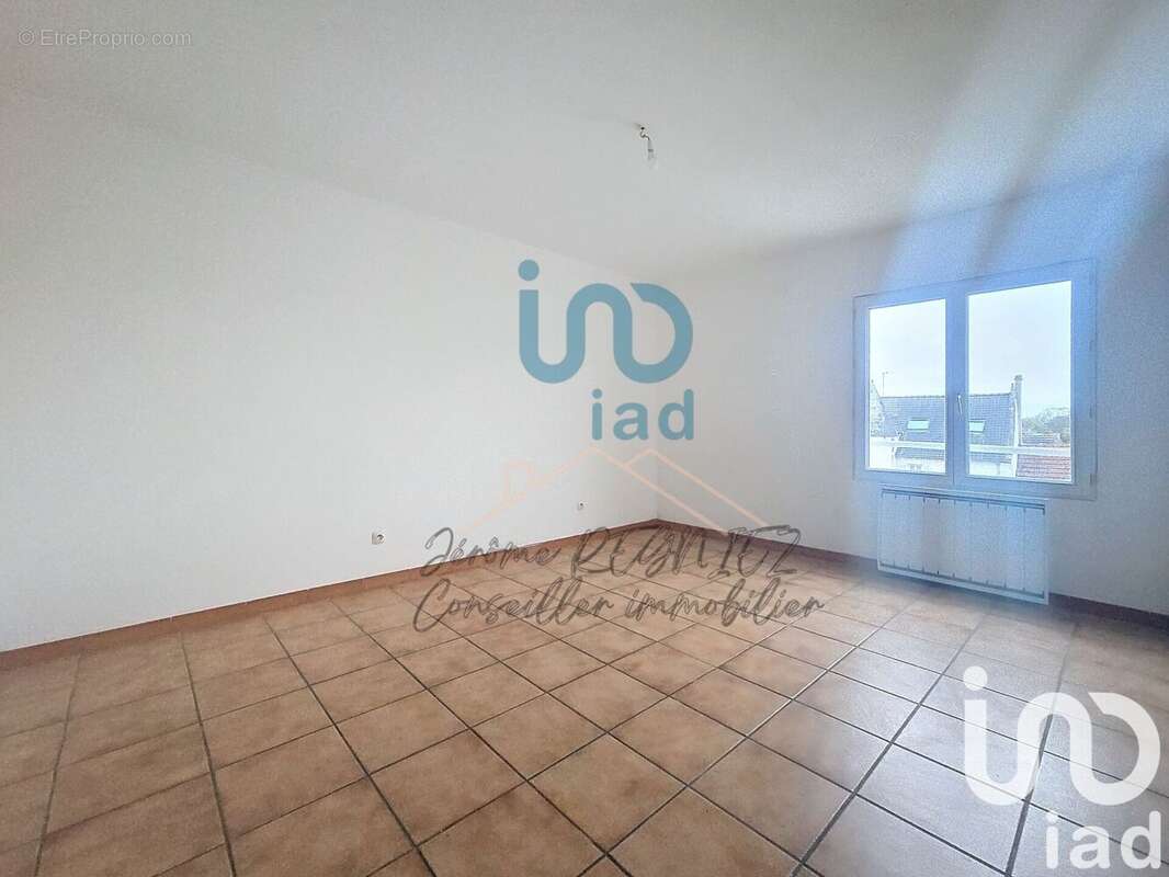 Photo 3 - Appartement à CREPY-EN-VALOIS