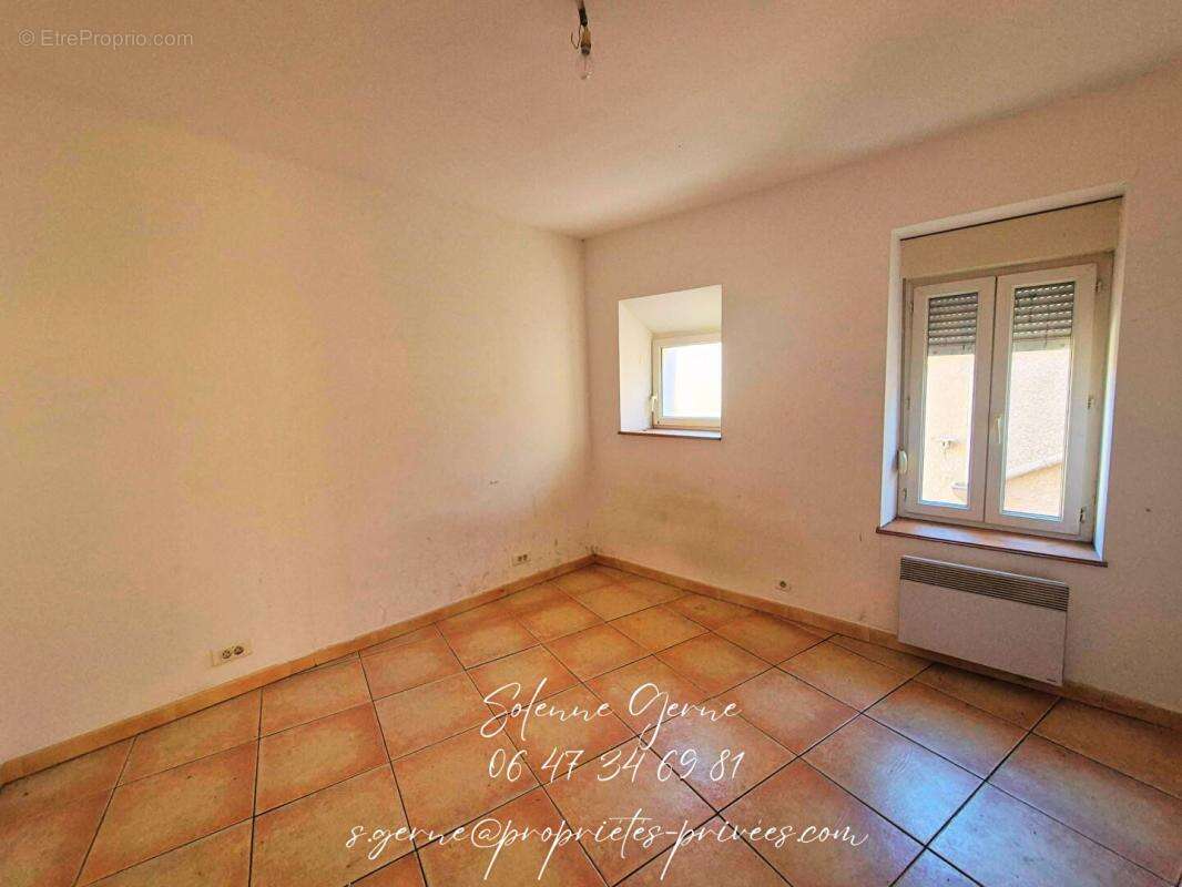 Appartement à SAINT-CHINIAN