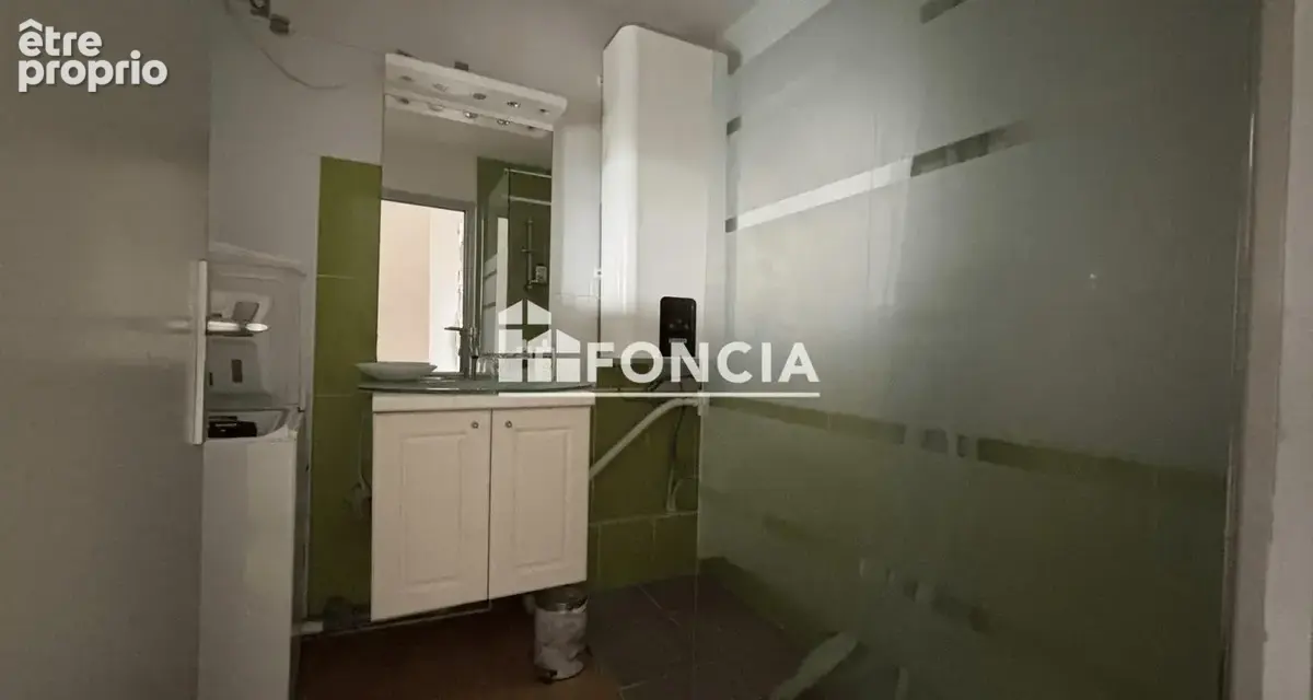 Agde, appartement à renover, 4 pièces, loggia et jardin - photo 2