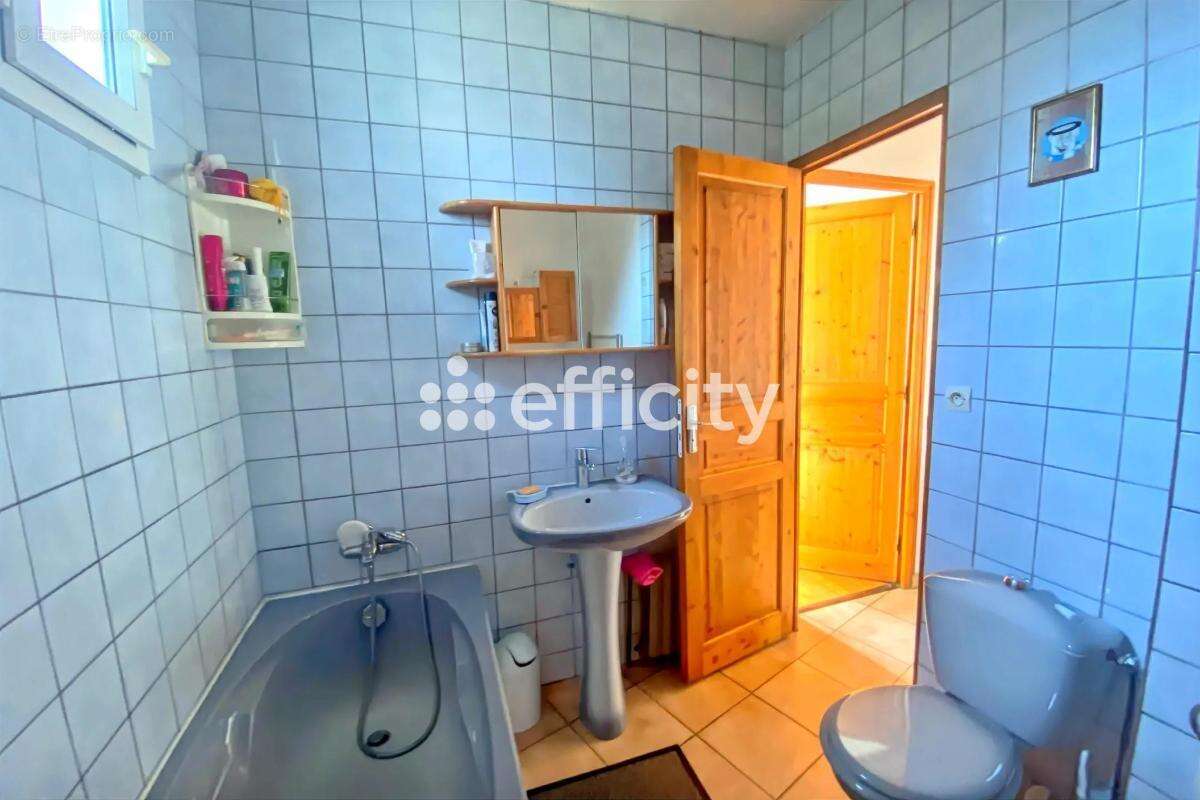 Maison à GOUSSAINVILLE