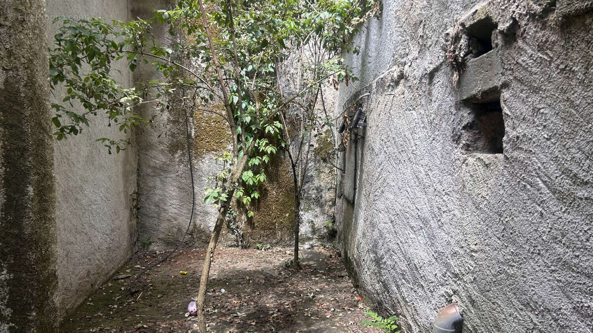 Aveyron : Hôtel particulier du XVIIe siècle à réinventer Potentiel 360 m² - photo 12