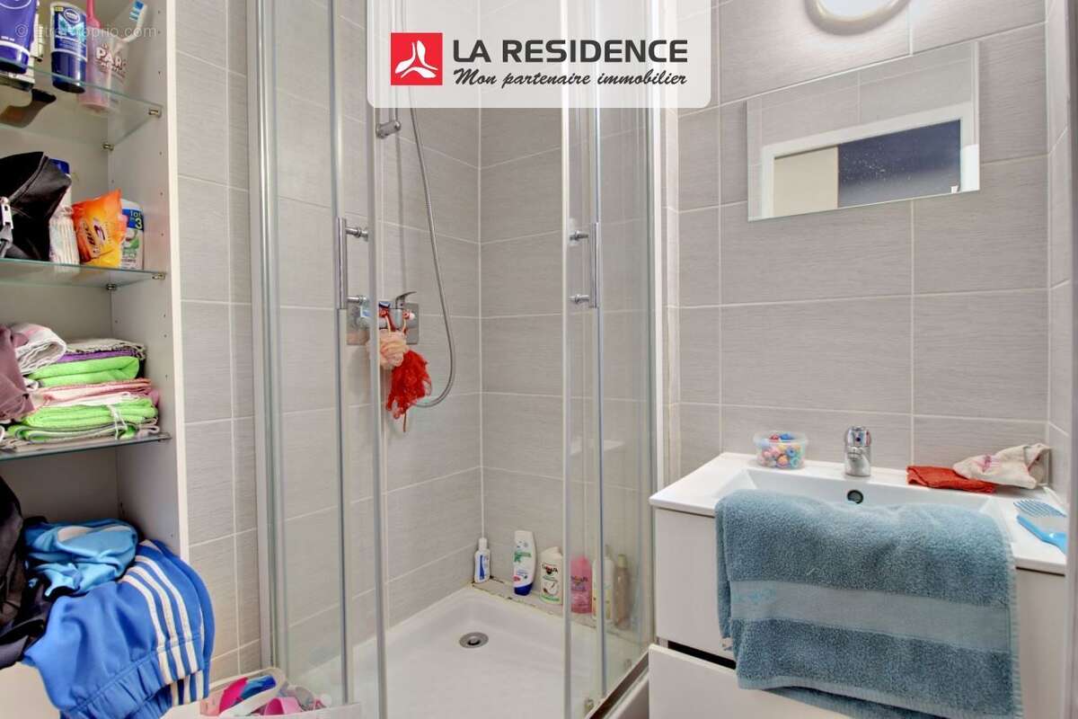 Appartement 31 m² à Saint-Etienne-Du-Rouvray  - photo 4
