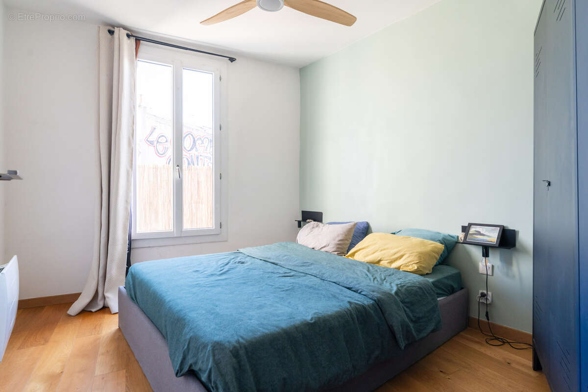 Appartement à MARSEILLE-6E