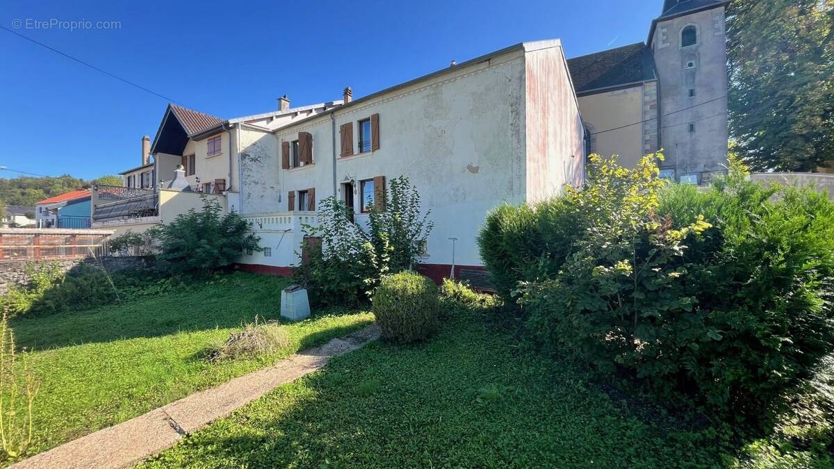 Maison à BOUZONVILLE