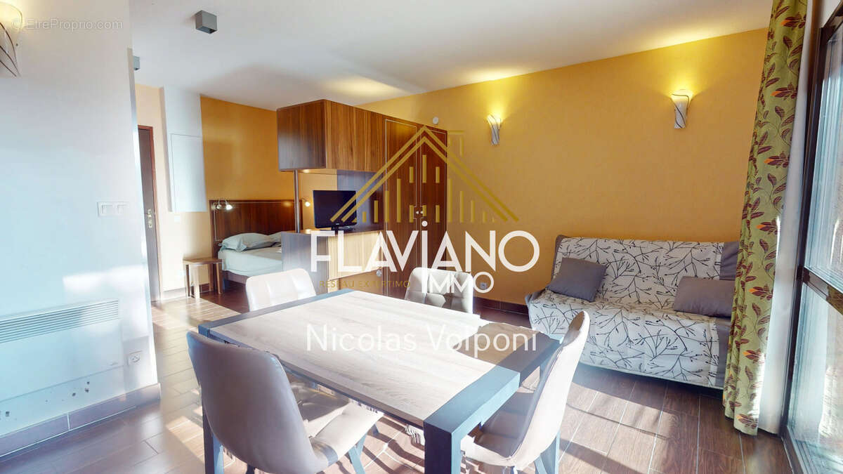 Appartement à JAUSIERS