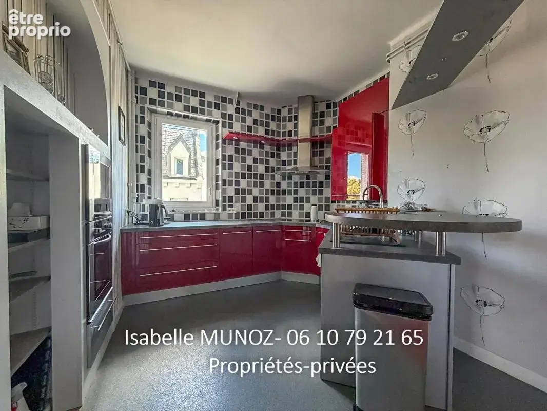 Appartement Chamalieres 5 pièce(s) 100.62 m2, caves, garage - photo 5