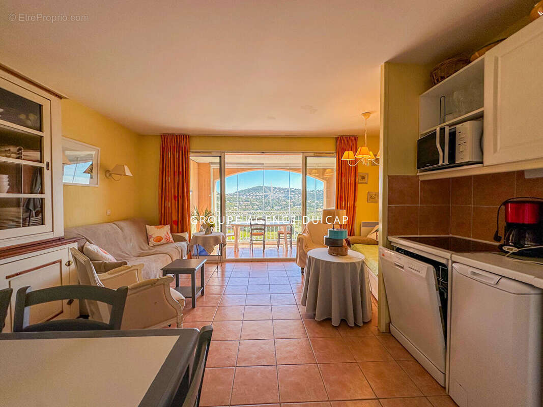 Appartement à LES ISSAMBRES