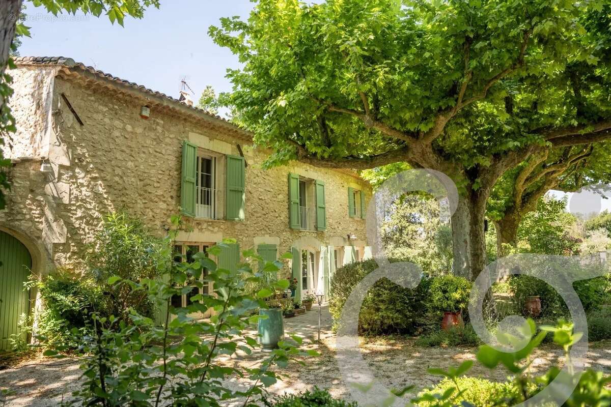 Maison à PLAN-D'ORGON