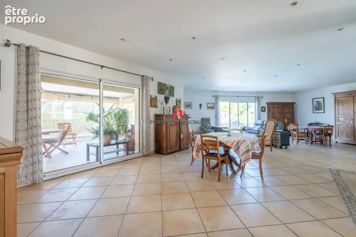 Maison 6 pièces 160 m² à vendre à Cavignac (33620) - photo 8