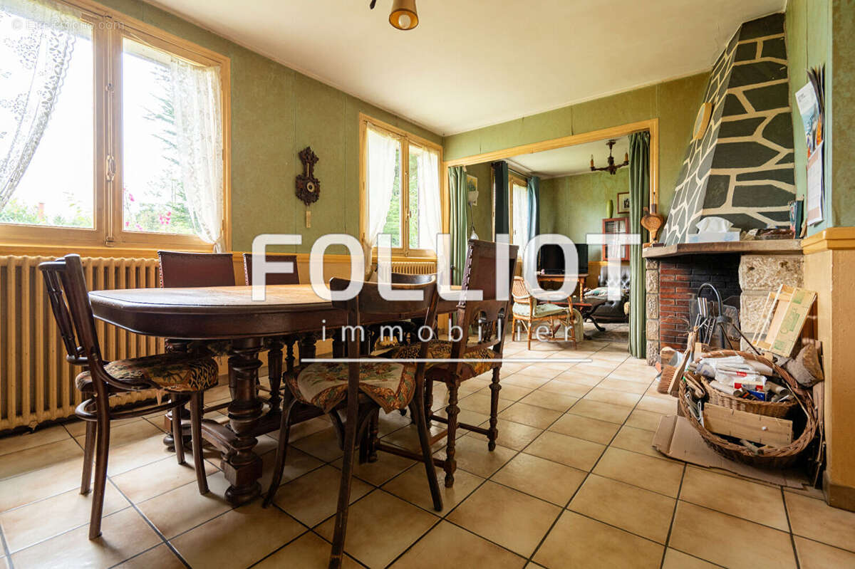 Maison à LA HAYE-DU-PUITS