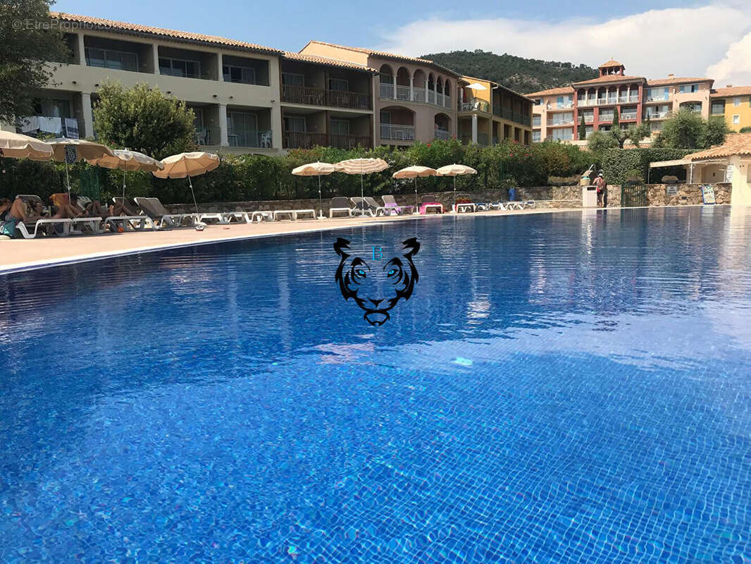 Appartement à LES ISSAMBRES