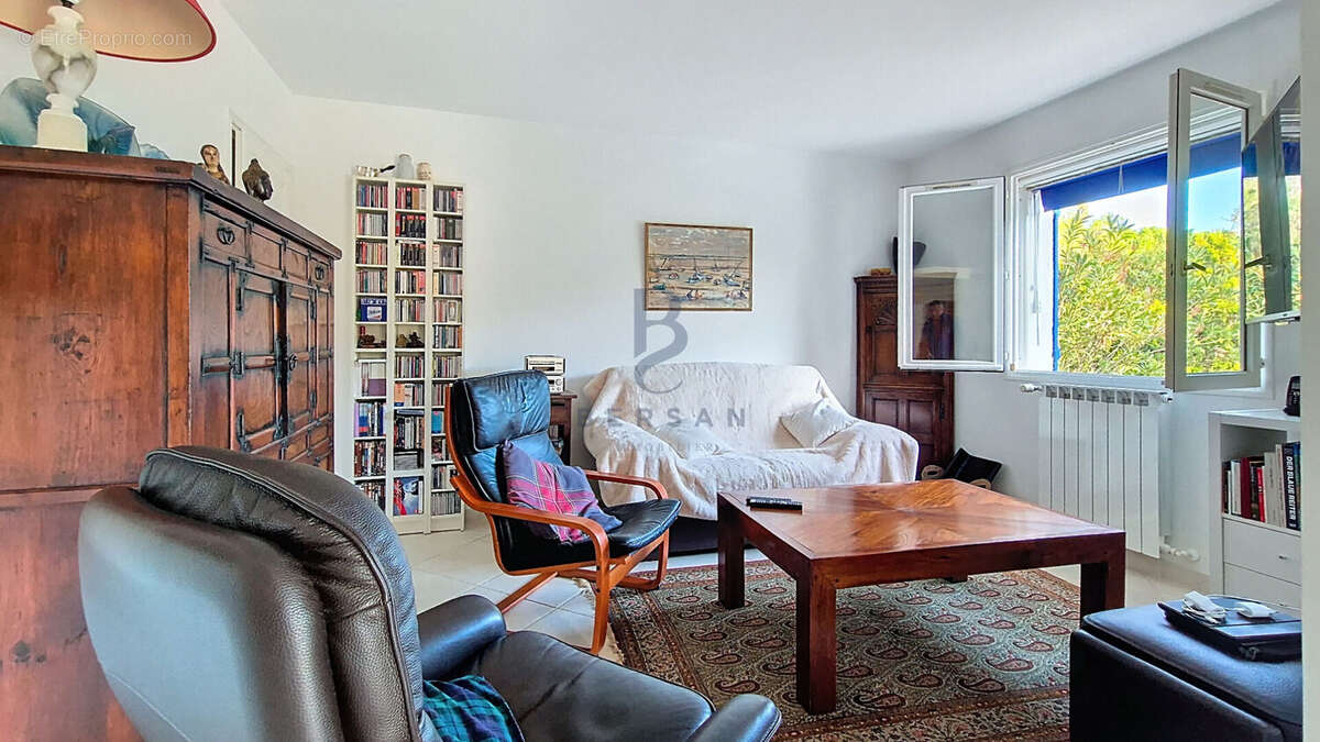 Maison à SAINT-RAPHAEL