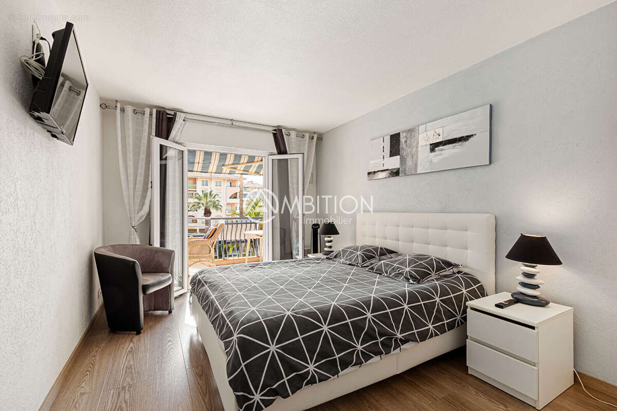 Appartement à FREJUS