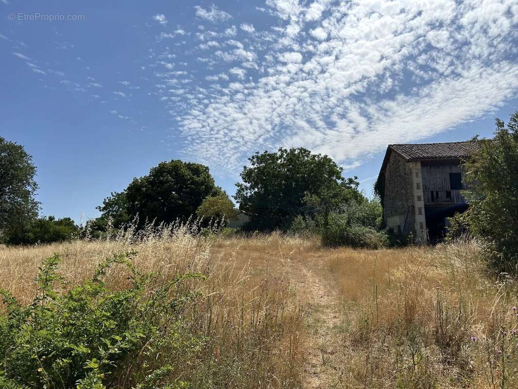 Maison à SAUZE-VAUSSAIS