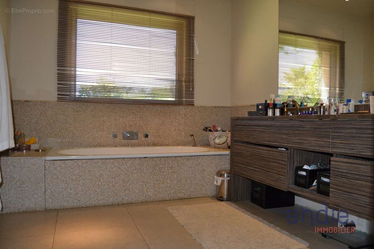 Maison à RAMATUELLE