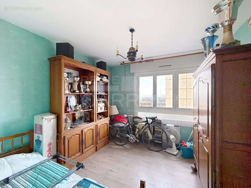Appartement à OULLINS