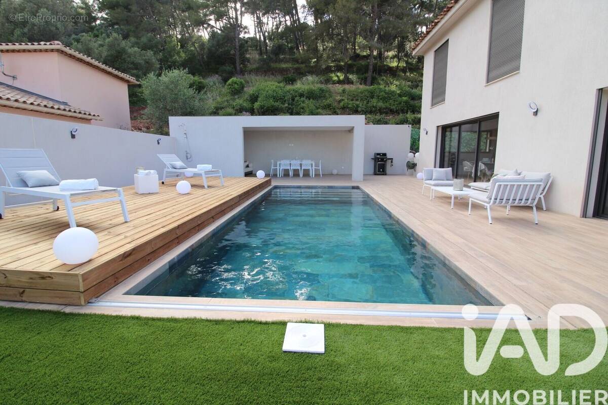 Photo 1 - Maison à HYERES