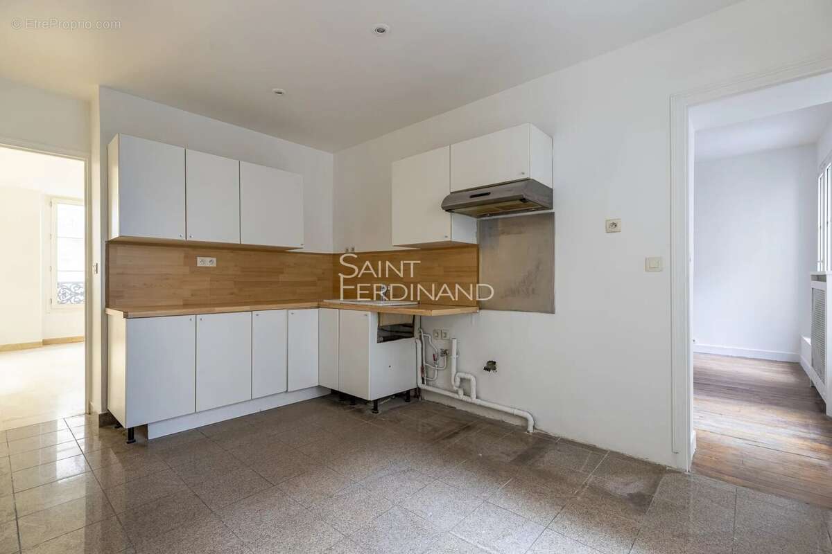 Appartement à PARIS-9E