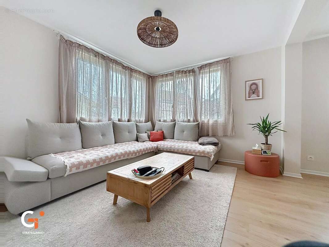 Maison à SOTTEVILLE-LES-ROUEN