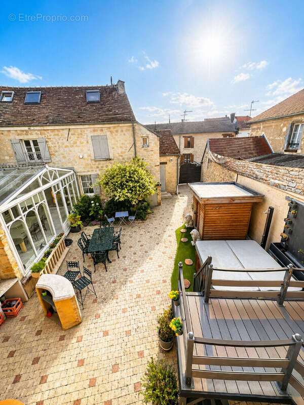 Maison à ORRY-LA-VILLE