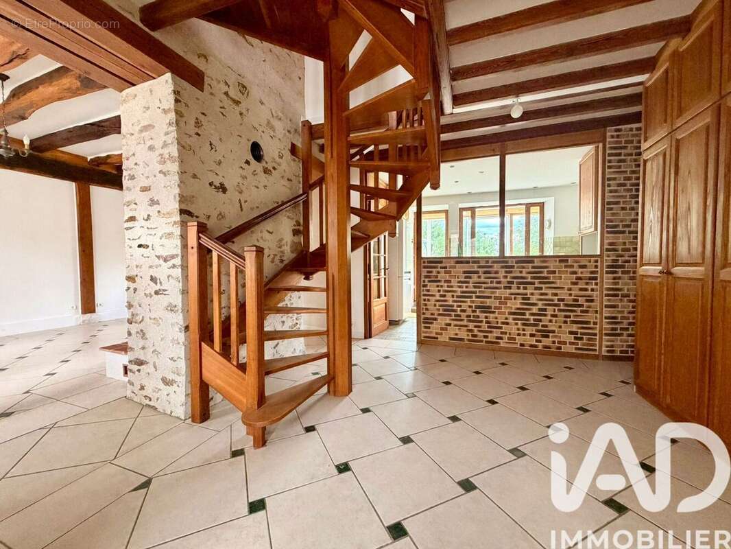 Photo 5 - Maison à COURPALAY