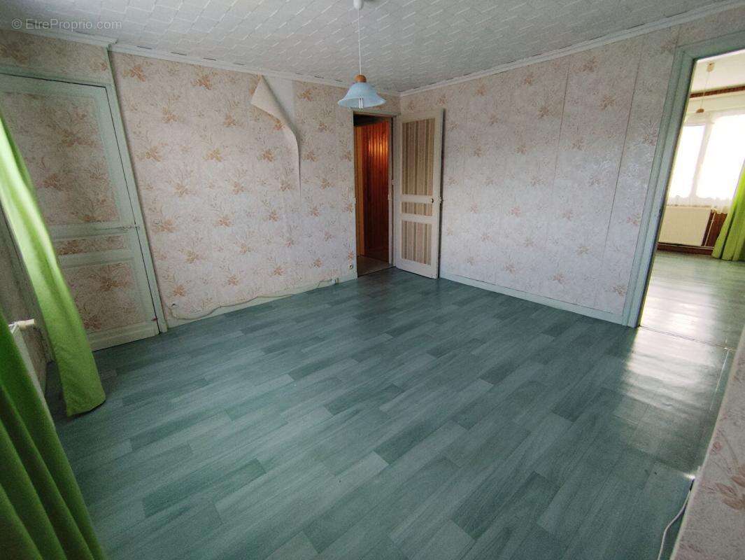 Maison à HENIN-BEAUMONT