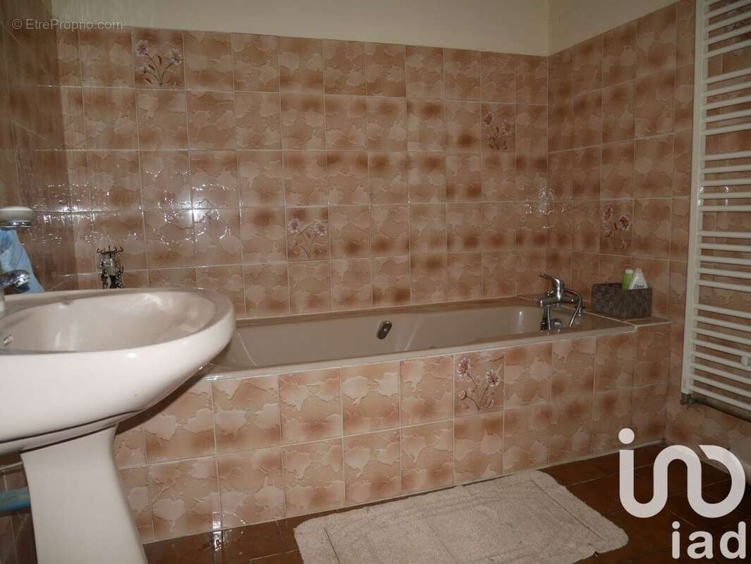 Photo 5 - Maison à TONNAY-CHARENTE