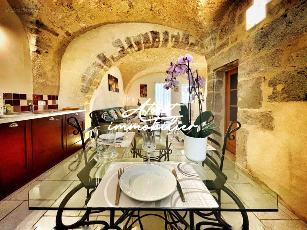 Maison à GIGNAC