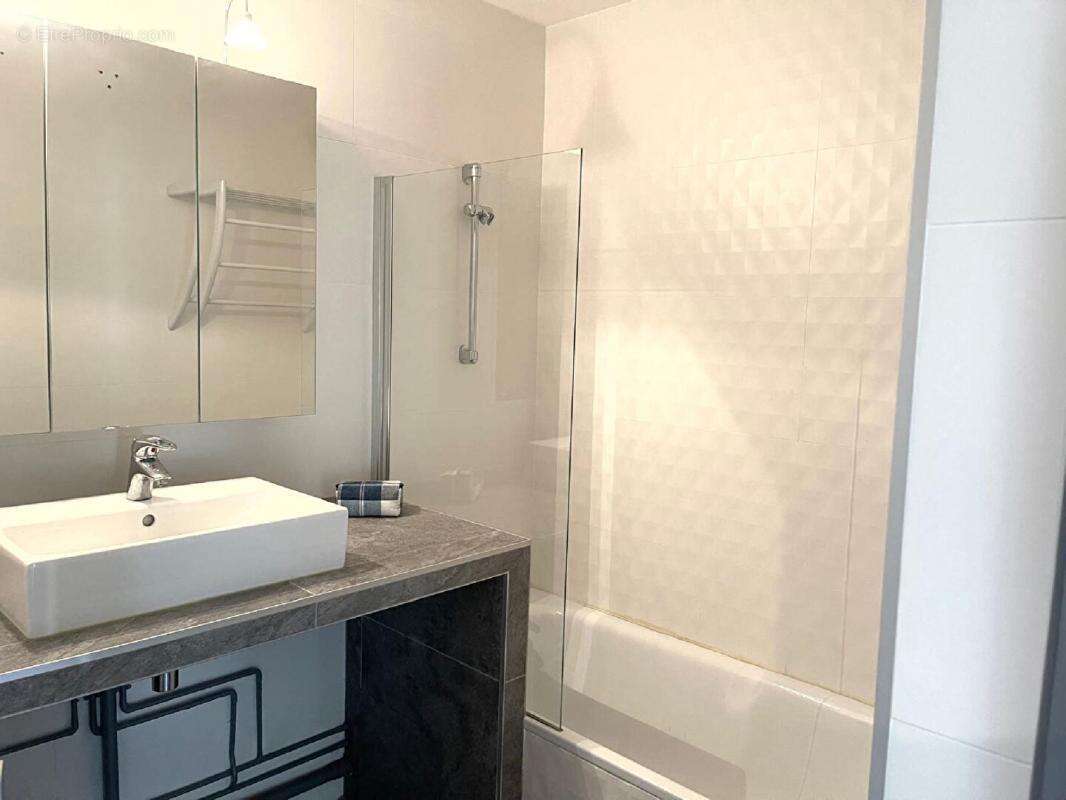 Appartement à LYON-5E