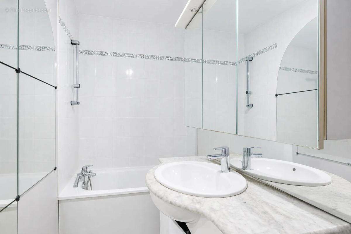Appartement 4 pièces, 2 places parking, résidence sécurisée - photo 12