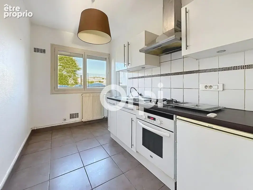 Appartement À Vendre proche de l'hyper Centre - photo 4