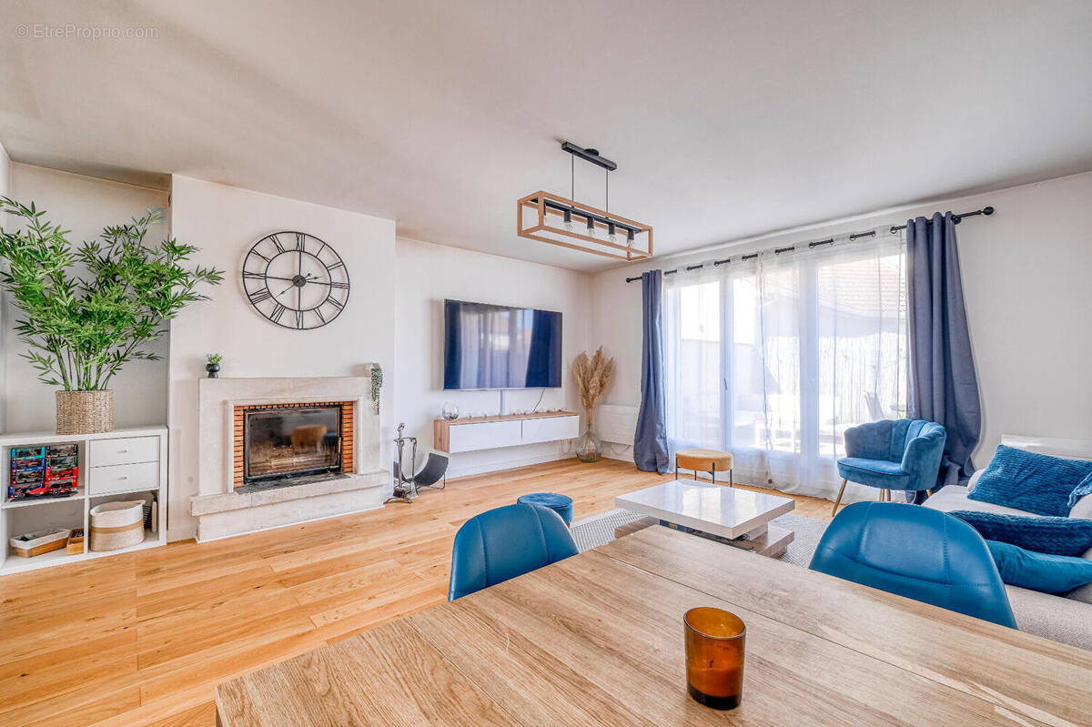 Maison à VILLEPARISIS